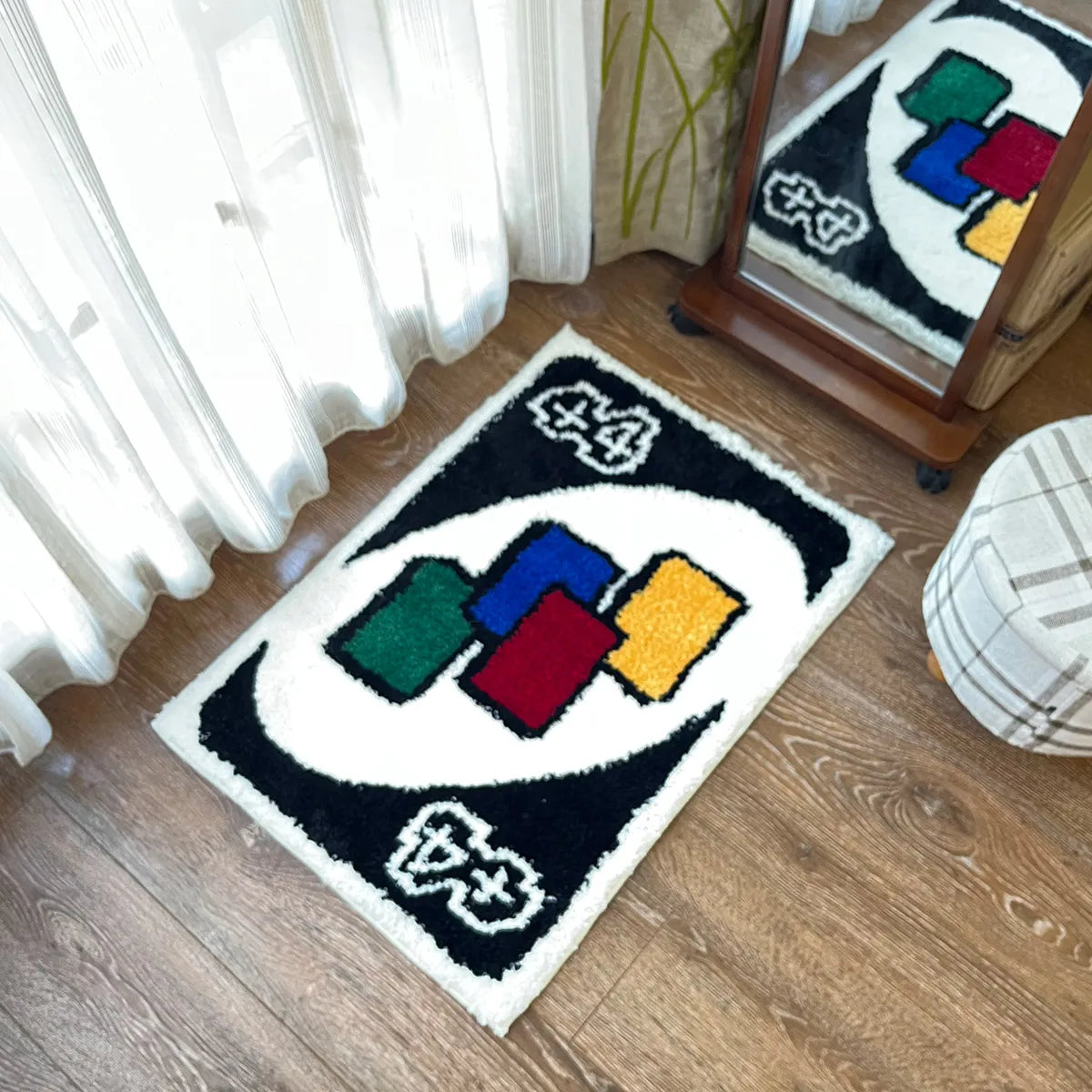 '+4 Carpet Rug